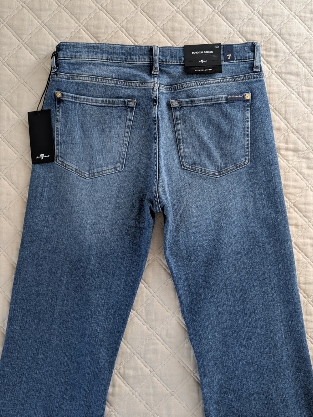 7 For All Mankind Twisted Seam Dojo Jeans Italian Fabric Yuma Blue 10/30 NWT - Picture 11 of 15